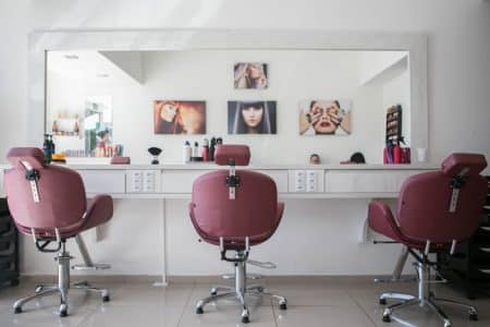 découvrez comment optimiser la rentabilité de votre salon de coiffure grâce à des stratégies innovantes et des conseils pratiques. maximisez vos profits tout en améliorant la satisfaction clientèle et en fidélisant vos clients.