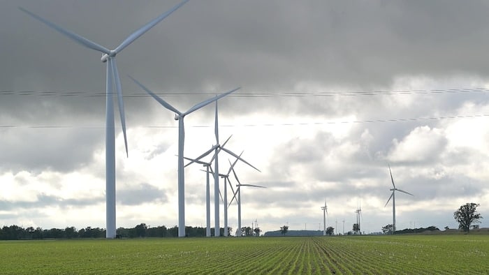 découvrez comment les revenus générés par les éoliennes peuvent contribuer à un avenir durable. explorez les différents modèles économiques, les subventions disponibles et les avantages financiers de l'énergie éolienne.